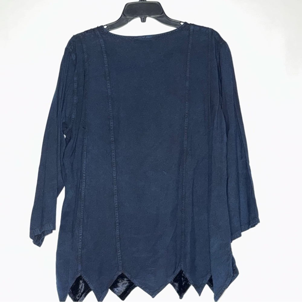 L.S.I. Prussian Blue Tunic Blouse w/ Black Embroidery S/M EUC - Picture 2 of 3